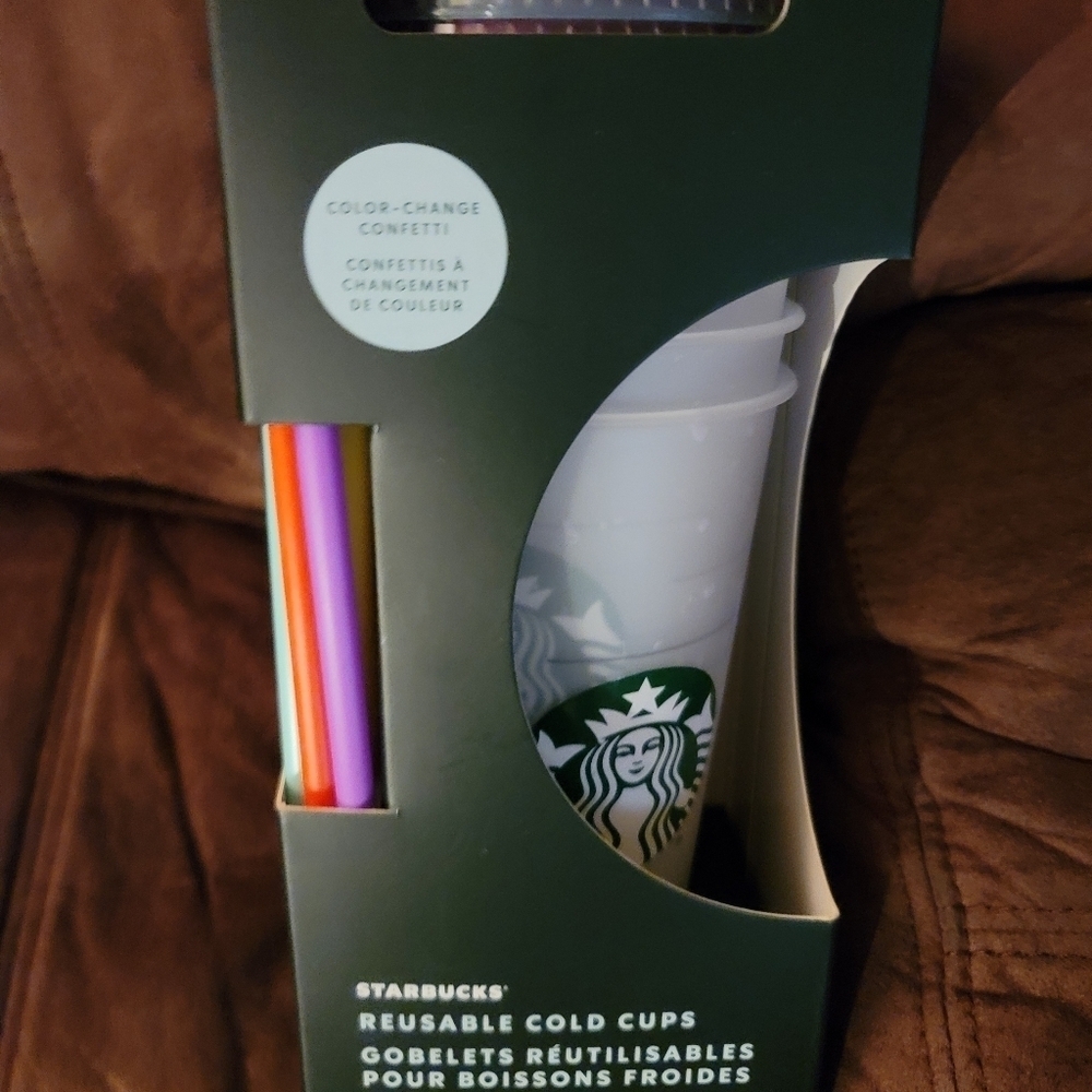 Starbucks‎ Color Changing Cups